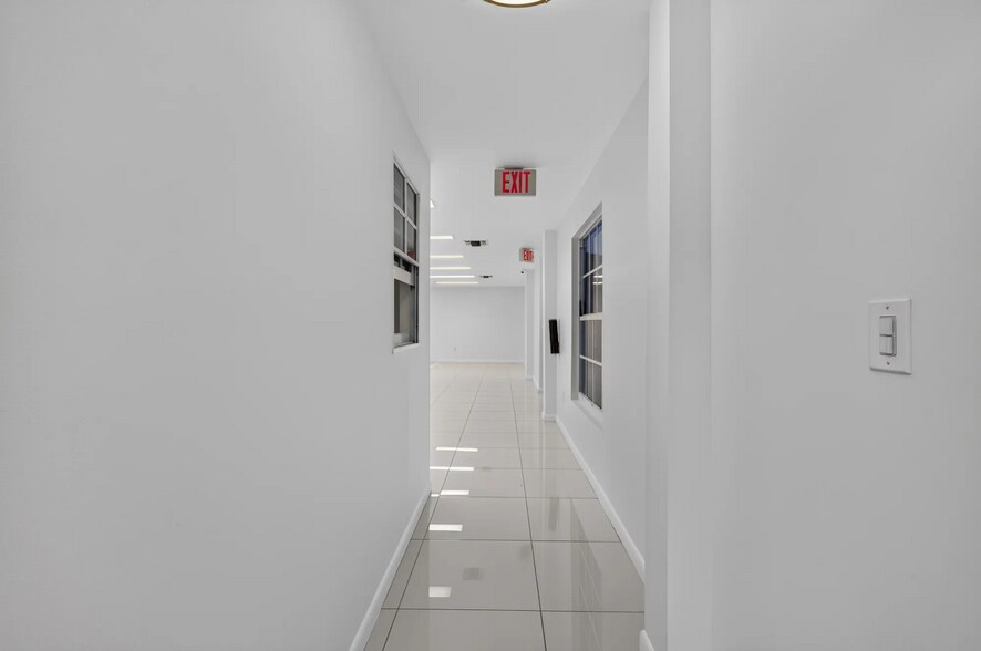 More Photos Of 3030-3050 NW 82nd Ave, Miami Showroom For Sale