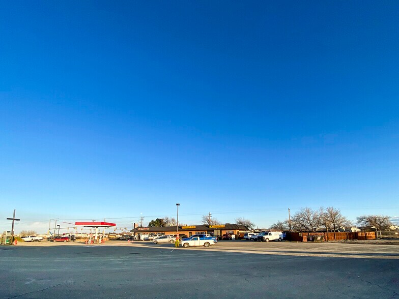 More Photos Of 11010 E 120th Ave, Henderson Service Station For Sale