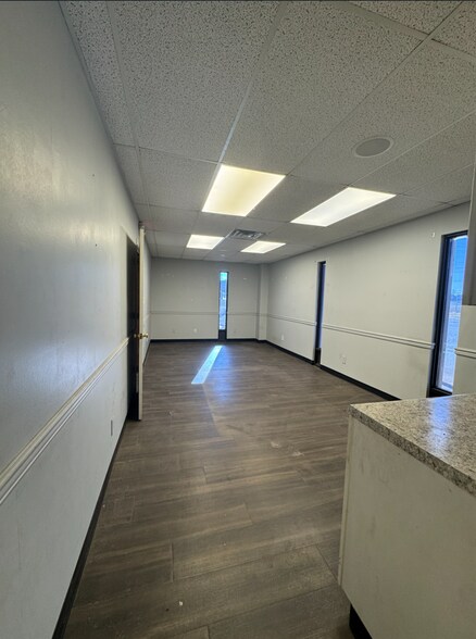 More Photos Of 111 Osage Dr, Greenville Warehouse For Lease