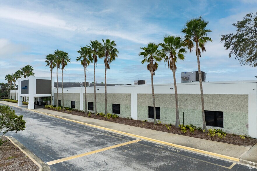 More Photos Of 6302 E Dr Martin Luther King Jr Blvd, Tampa Office For Lease