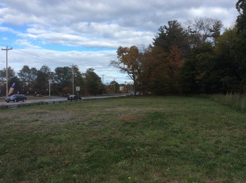 More Photos Of 83-85 Macy St, Amesbury Land For Sale
