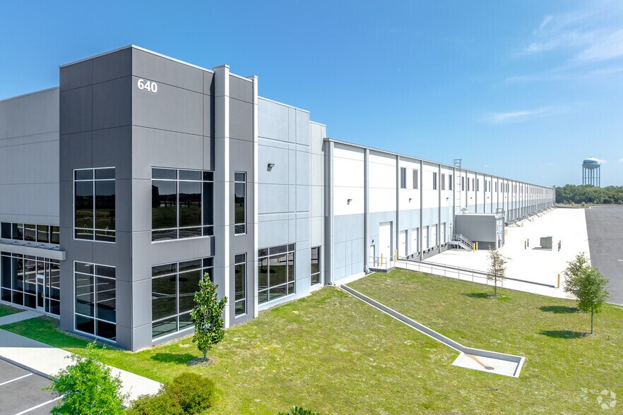 More Photos Of C Fred Jones Blvd, Auburndale Unknown For Lease