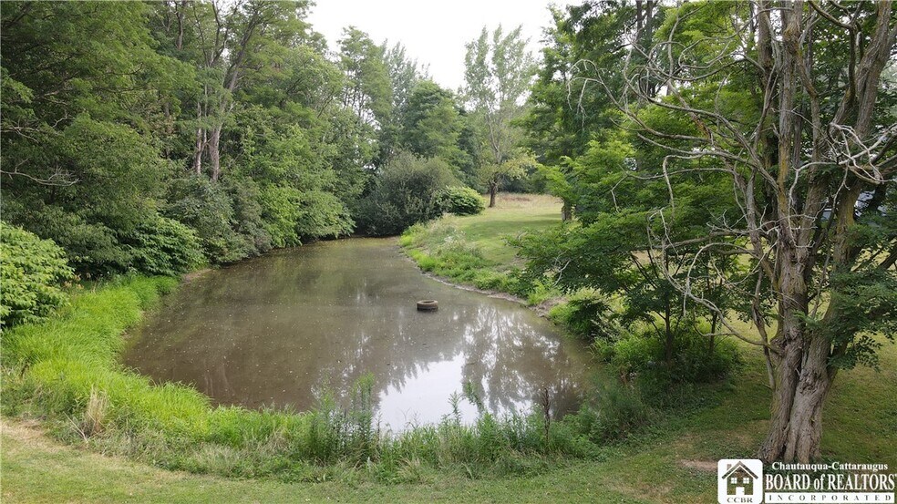 More Photos Of 699 Versailles Rd, Silver Creek Warehouse For Sale