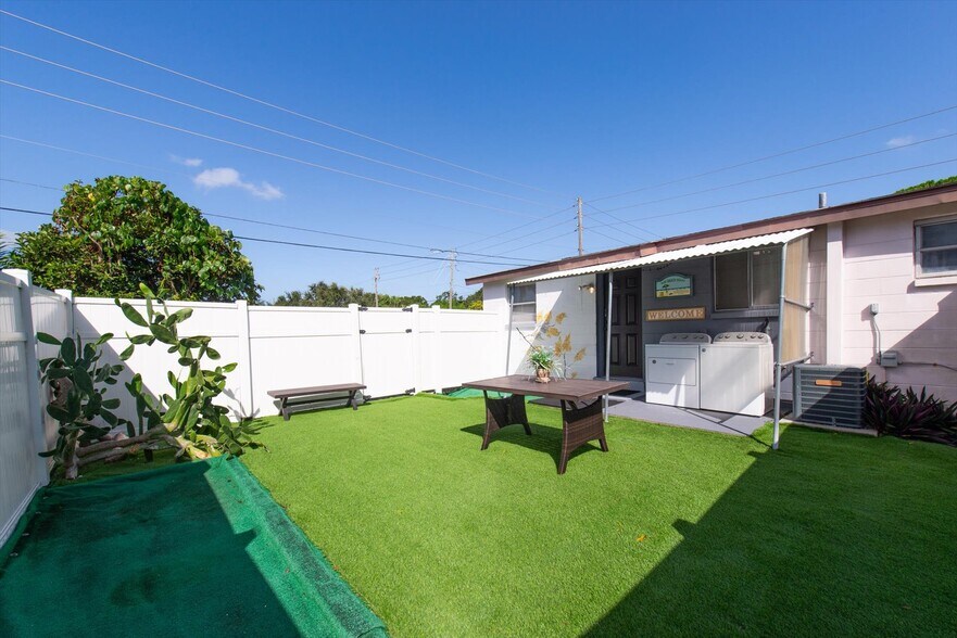 More Photos Of 3394 74th Ave N, Saint Petersburg Apartments For Sale