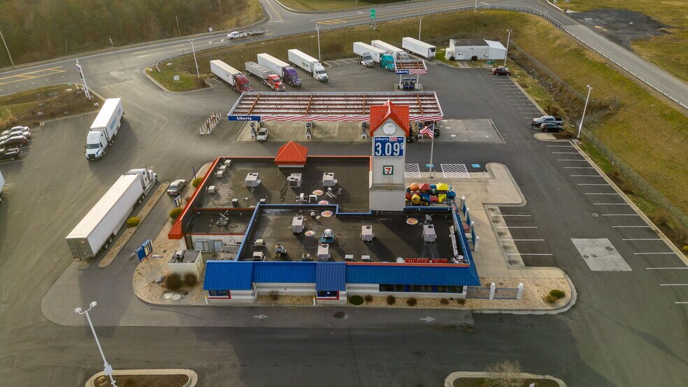 More Photos Of 10937 N Valley Pike, Broadway Restaurant For Lease