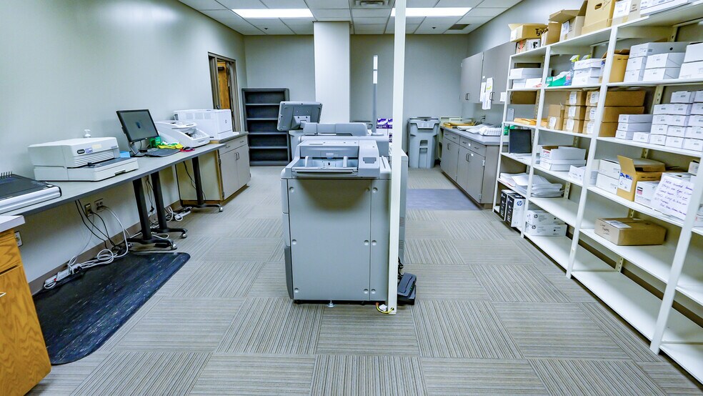 More Photos Of 200 E 10th St, Sioux Falls Office For Lease
