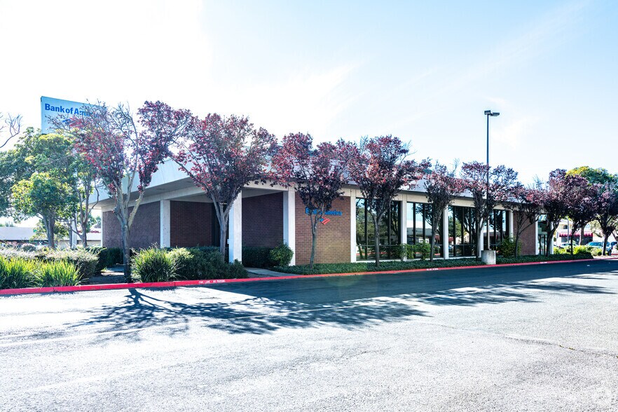 More Photos Of 3445 Sonoma Blvd, Vallejo Bank For Sale