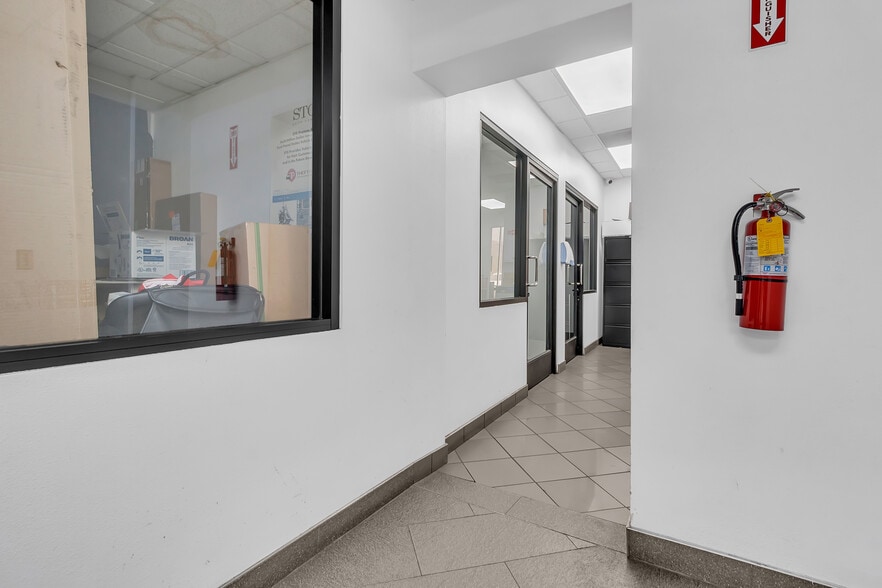 More Photos Of 10325 Central Ave, Montclair Auto Dealership For Lease