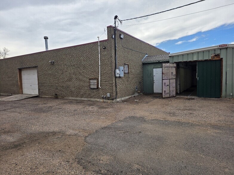 More Photos Of 1920 Wadsworth Blvd, Lakewood Storefront Retail Office For Lease