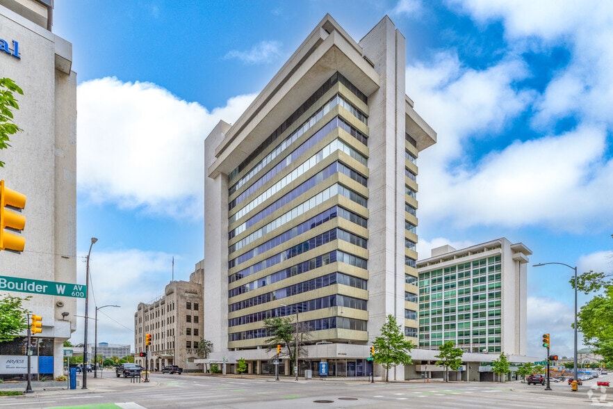 More Photos Of 601 S Boulder Ave, Tulsa Office For Sale
