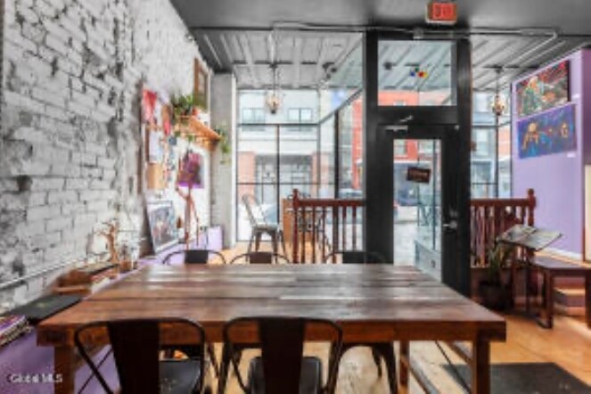 More Photos Of 147 4th St, Troy Storefront Retail Residential For Sale