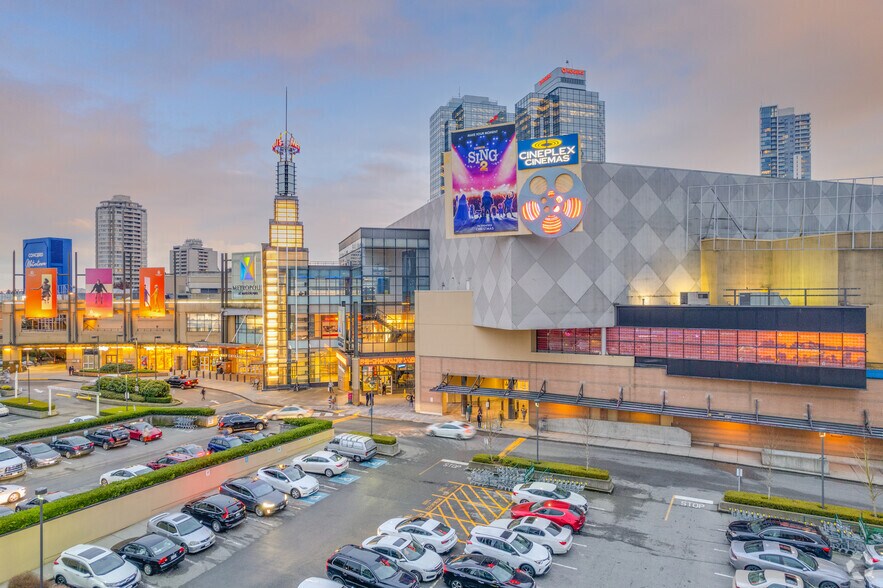 More Photos Of 4700-4820 Kingsway, Burnaby General Retail For Sale