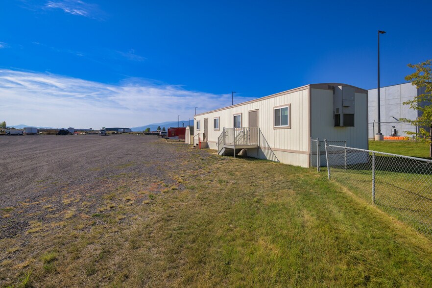 More Photos Of 9015 Cartage Rd, Missoula Specialty For Sale