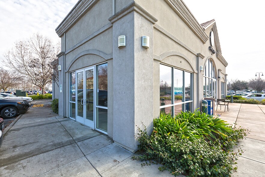 More Photos Of 3615 Power Inn Rd, Sacramento Freestanding For Lease