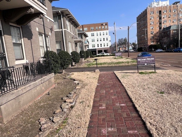 More Photos Of 23 S McLean Blvd, Memphis Apartments For Sale