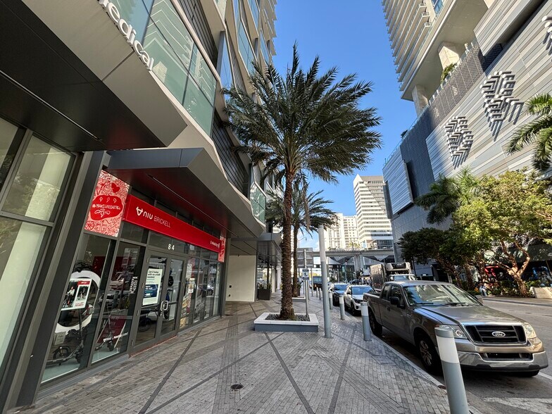 More Photos Of 86 SW 8th St, Miami Apartments For Lease