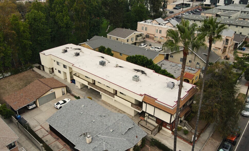 More Photos Of 5227 Eagle Dale Ave, Los Angeles Apartments For Sale