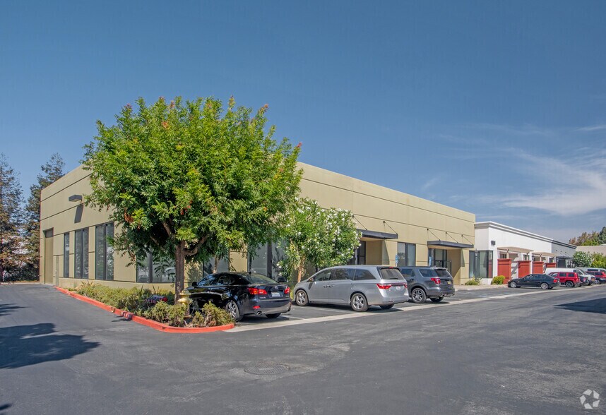 More Photos Of 1151 Ringwood Ct, San Jose Light Manufacturing For Lease