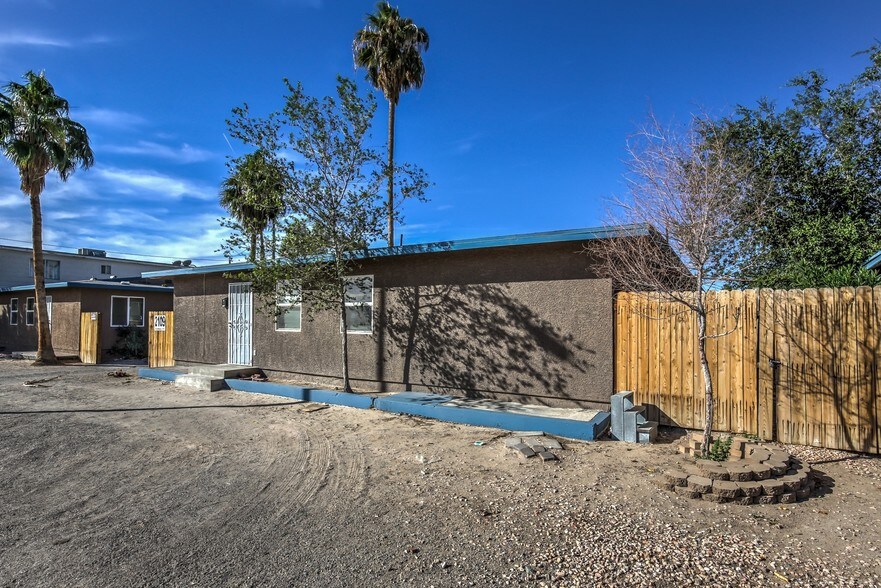 More Photos Of 2117 Donna St, North Las Vegas Apartments For Sale