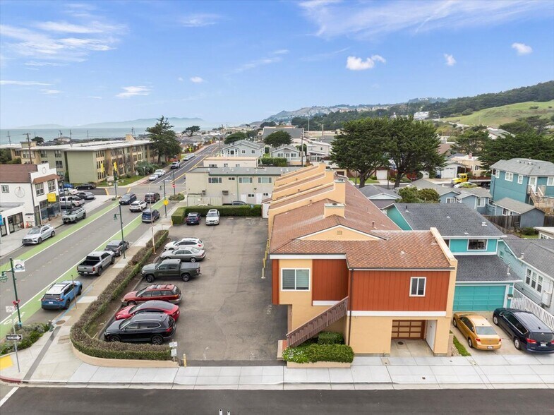 More Photos Of 1625 Palmetto Ave, Pacifica Apartments For Sale