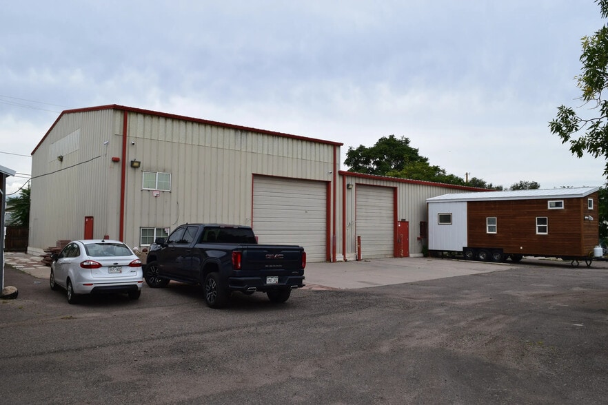 More Photos Of 5157-5159 Emerson St, Denver Warehouse For Sale