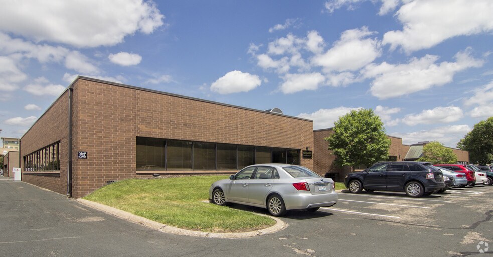 More Photos Of 1801 American Blvd E, Bloomington Research And Development For Sale