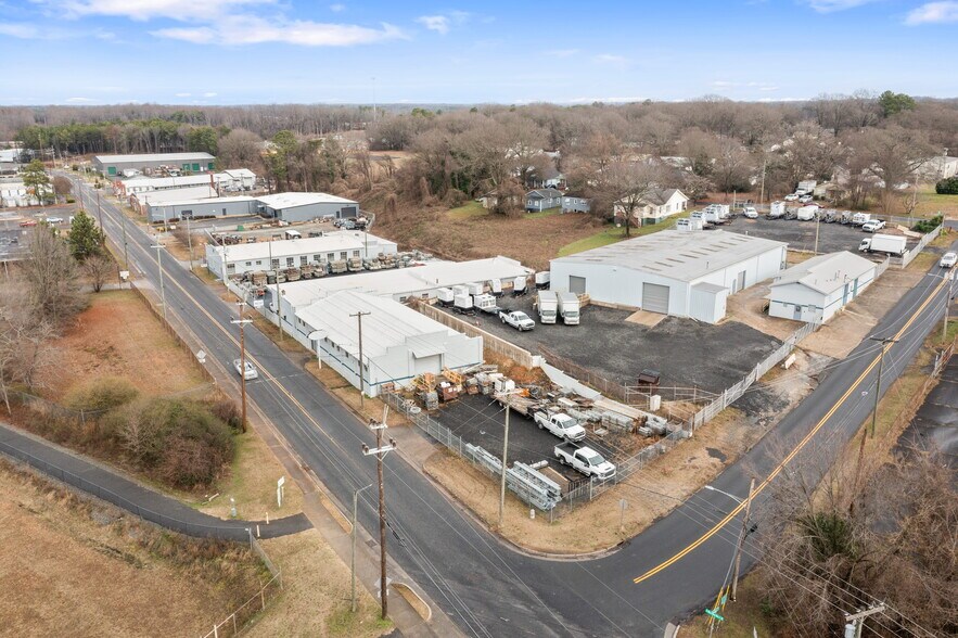 More Photos Of 812 Dr Martin Luther King Jr Way, Gastonia Industrial For Sale