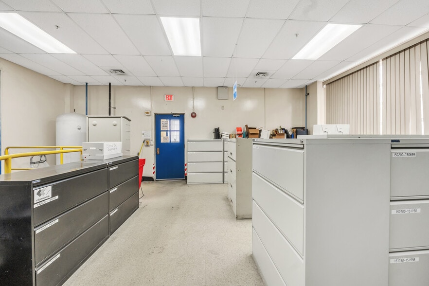 More Photos Of 10 Cabot St, Southbridge Warehouse For Sale
