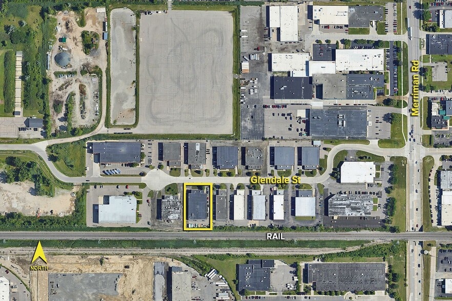 More Photos Of 31805 Glendale St, Livonia Warehouse For Lease