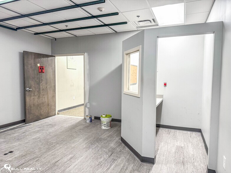 More Photos Of 1839 Buford Hwy, Buford Medical For Lease