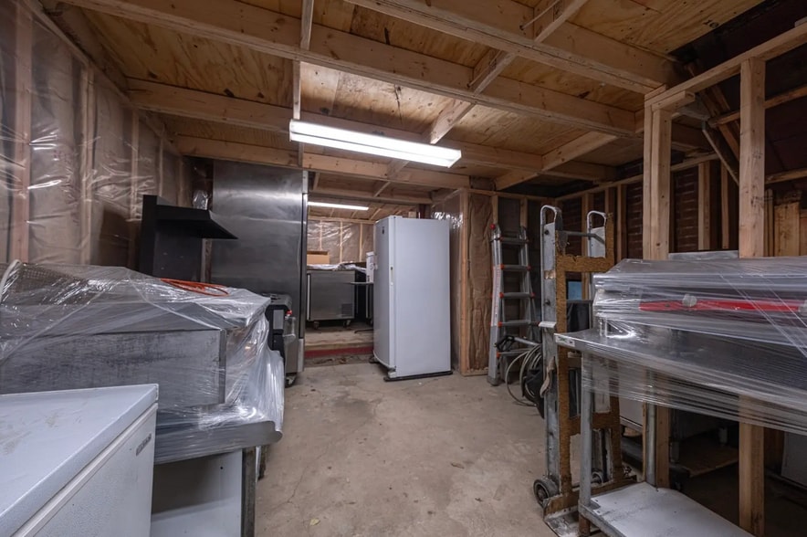 More Photos Of 3286 Babcock Blvd, Pittsburgh Restaurant For Sale