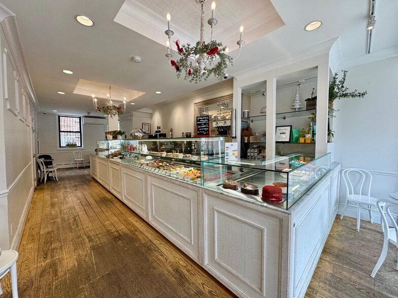 More Photos Of 201 Court St, Brooklyn Storefront Retail Residential For Lease