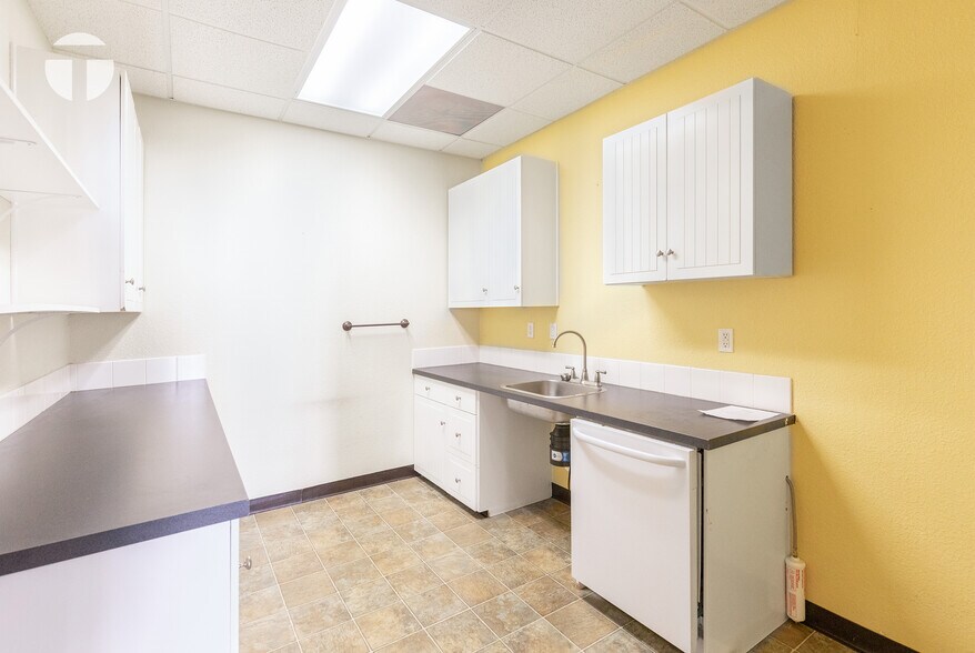 More Photos Of 1314 H St, Sacramento Loft Creative Space For Sale
