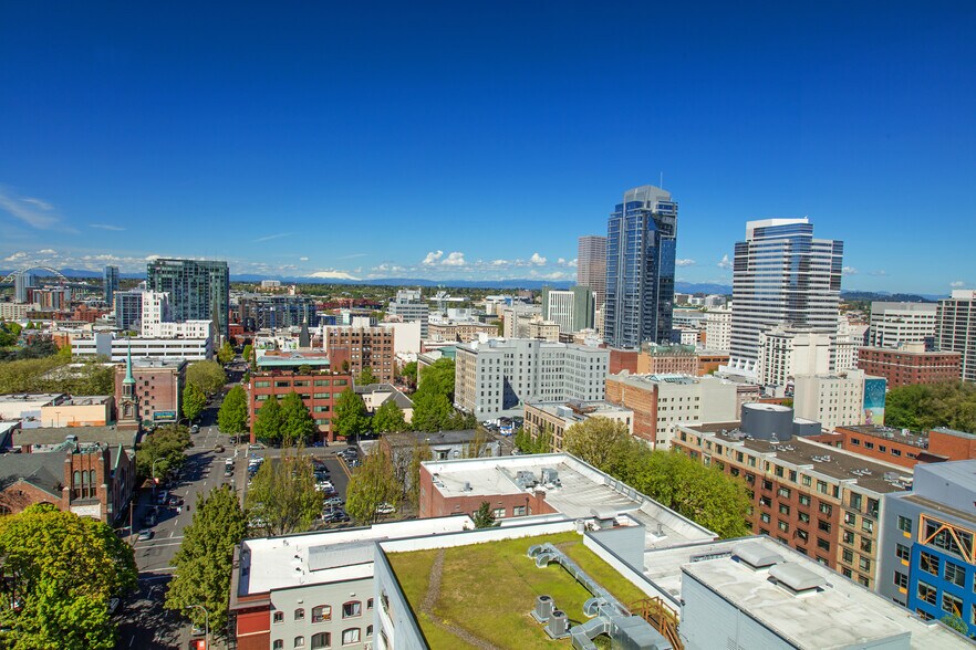 More Photos Of 1221 SW 11th Ave, Portland Apartments For Lease