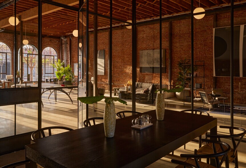More Photos Of 676 N Spring St, Los Angeles Loft Creative Space For Sale