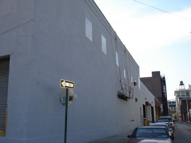 More Photos Of 50 Gold St, Brooklyn Warehouse For Lease