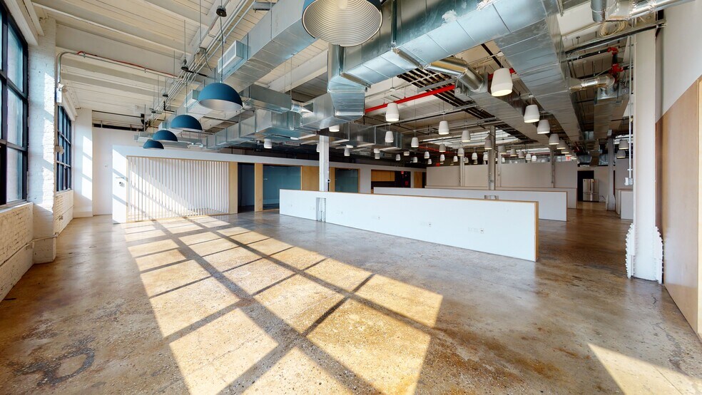 More Photos Of 160 Van Brunt St, Brooklyn Office For Lease