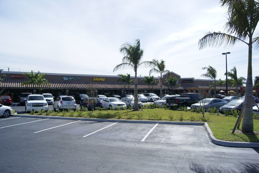 More Photos Of 1638 SE Federal Hwy, Stuart Unknown For Lease