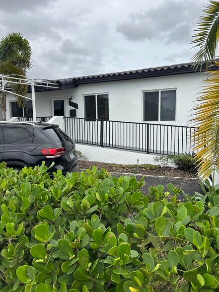 More Photos Of 3521 E 4th Ave, Hialeah Daycare Center For Sale