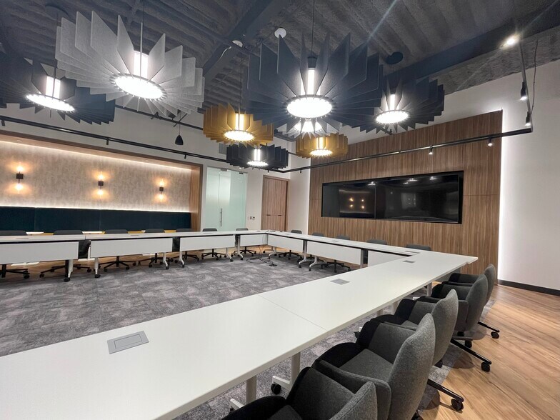More Photos Of 58 S River Dr, Tempe Office For Lease