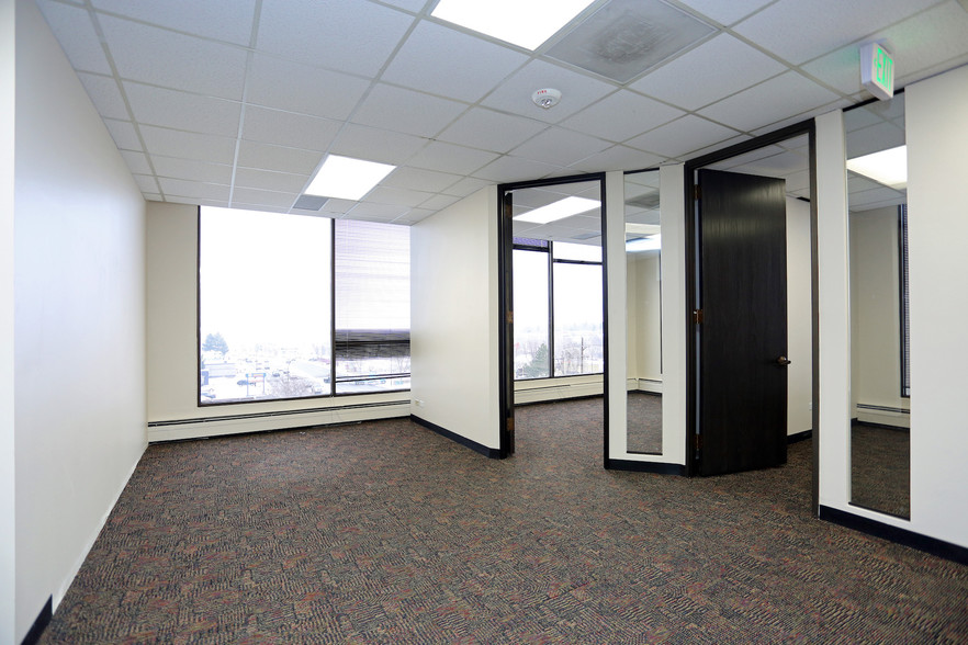 More Photos Of 5601 S Broadway, Littleton Office For Lease
