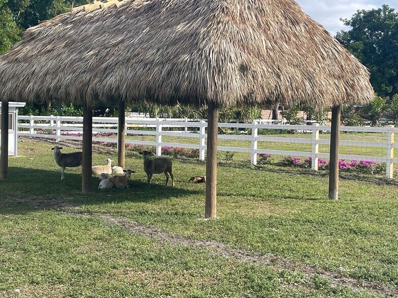 More Photos Of 4680 Volunteer Rd, Southwest Ranches Lodge Meeting Hall For Sale