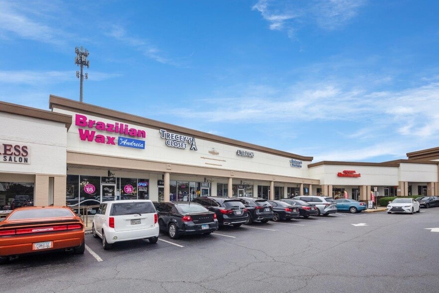 More Photos Of 3320-3370 Sugarloaf Pky, Lawrenceville Unknown For Lease