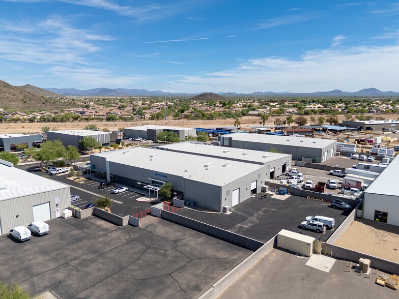 More Photos Of 1735 E Robin Ln, Phoenix Warehouse For Sale