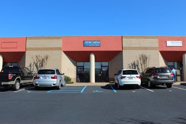 More Photos Of 1120 W Butler Rd, Greenville Light Manufacturing For Lease