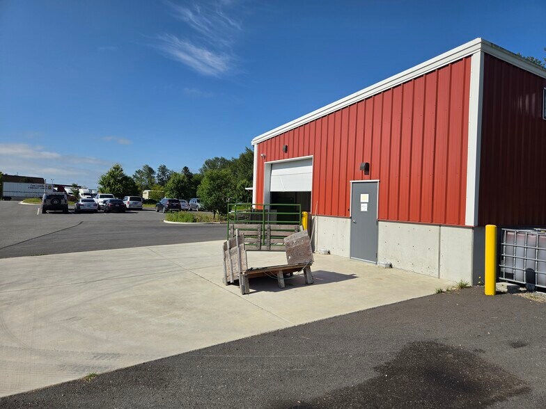 More Photos Of 11719 Westar Ln, Burlington Food Processing For Sale