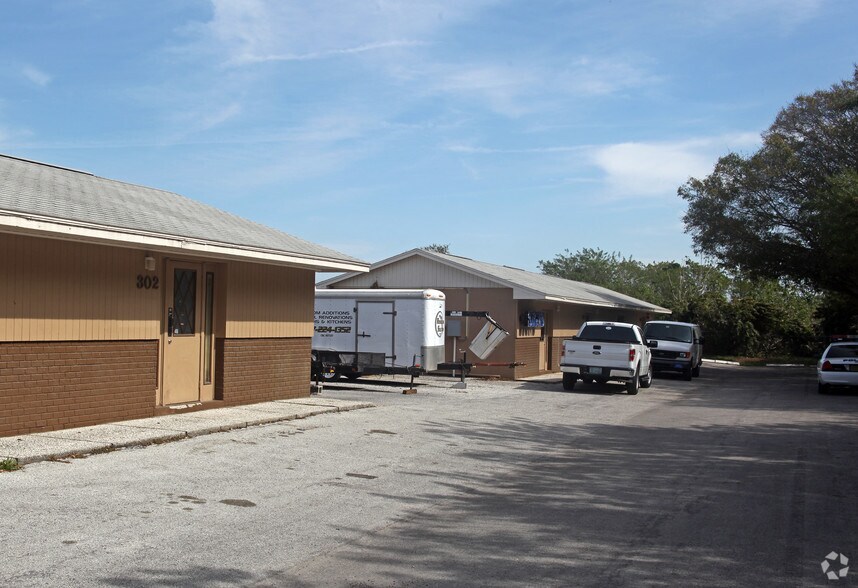 More Photos Of 11151 66th St N, Largo Office For Lease