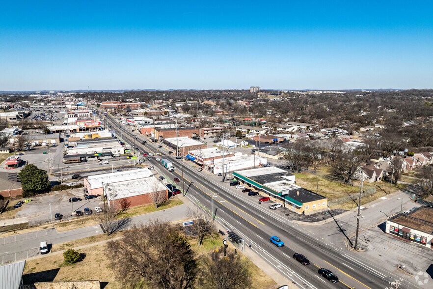 More Photos Of 513-515-519-533 Gallatin Pike S, Madison Freestanding For Sale