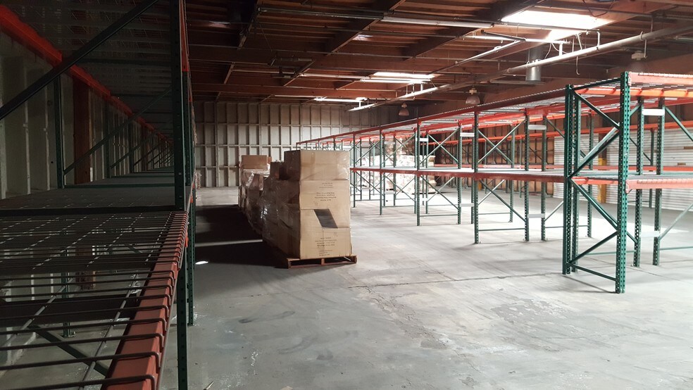 More Photos Of 1689 E Mission Blvd, Pomona Warehouse For Sale