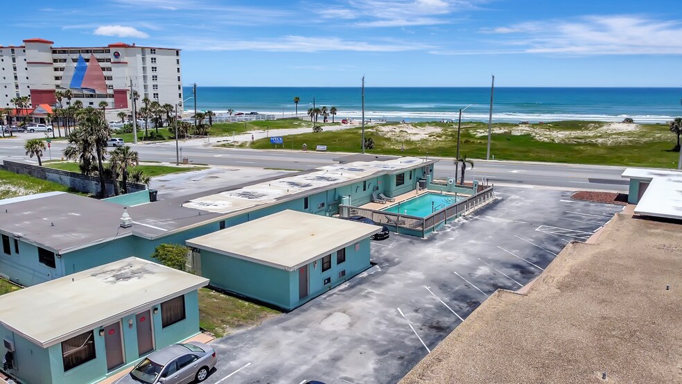 More Photos Of 808 S Atlantic Ave, Daytona Beach Hospitality For Sale